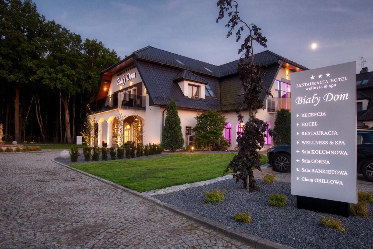 Hotel & Spa Bialy Dom Przyszowice Bagian luar foto