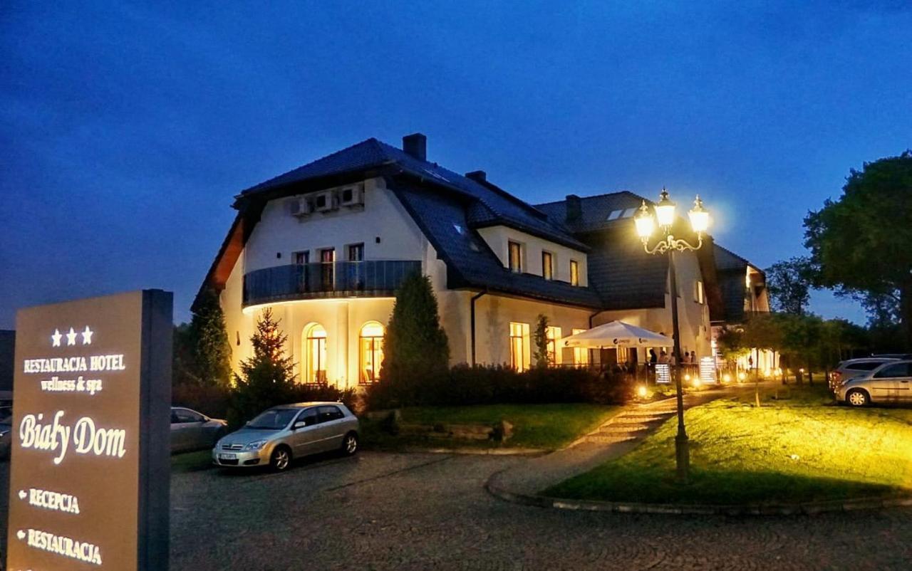 Hotel & Spa Bialy Dom Przyszowice Bagian luar foto