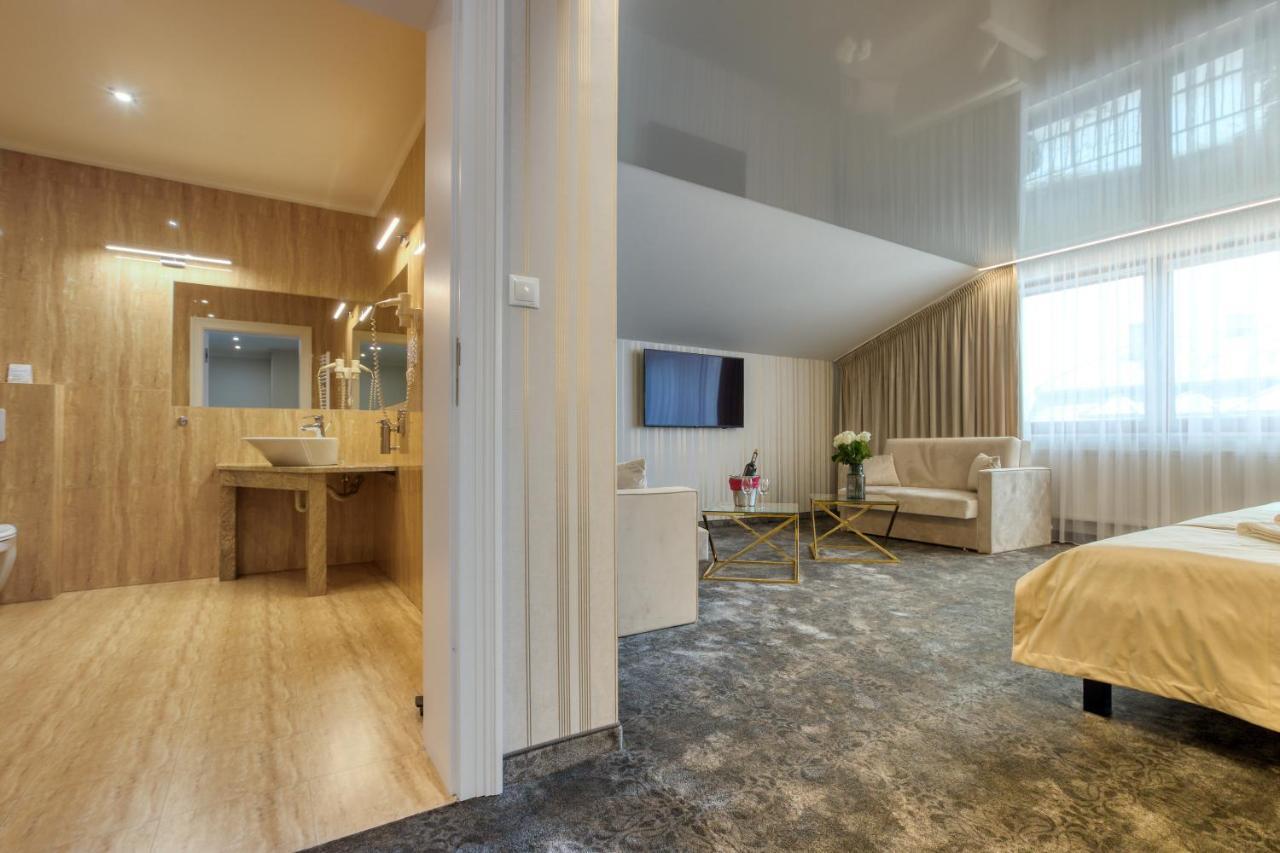 Hotel & Spa Bialy Dom Przyszowice Bagian luar foto